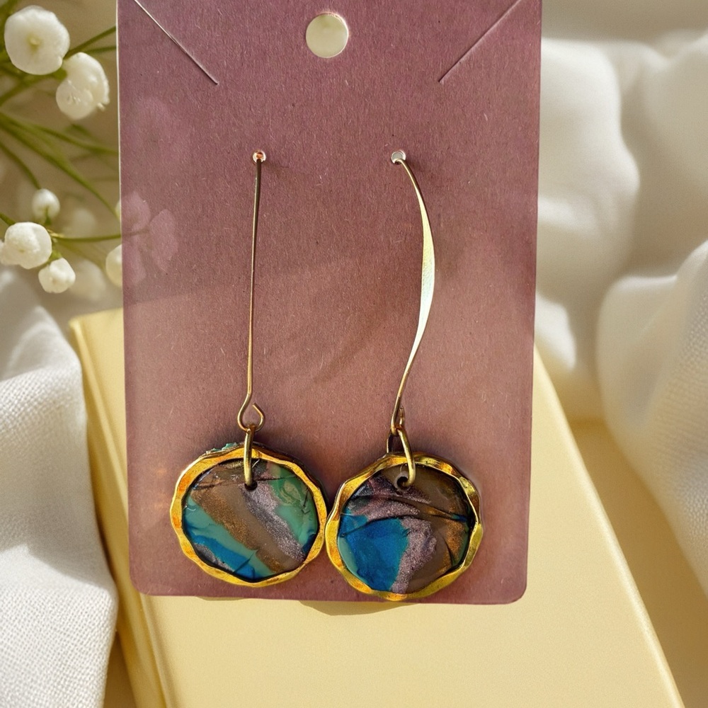 Elegant Gold and Blue Dangle Earrings